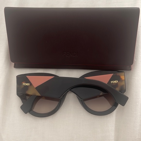 Authentic Fendi Sunglasses - Picture 1 of 5